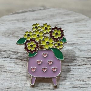 Pin Maceta Corazones