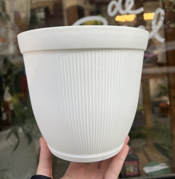 Maceta Matri Finny 18 Blanca